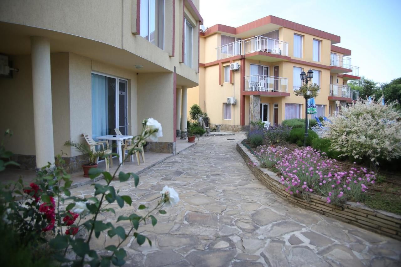 Комплексы для отдыха с коттеджами/бунгало Mappy Holidays Aparthotel Созополь-11