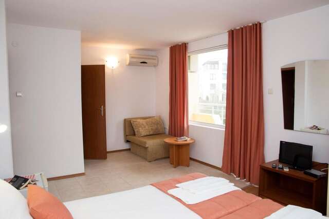 Комплексы для отдыха с коттеджами/бунгало Mappy Holidays Aparthotel Созополь-17