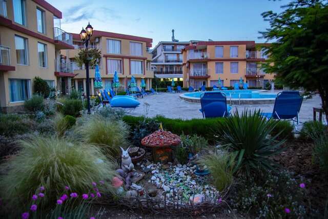 Комплексы для отдыха с коттеджами/бунгало Mappy Holidays Aparthotel Созополь-6